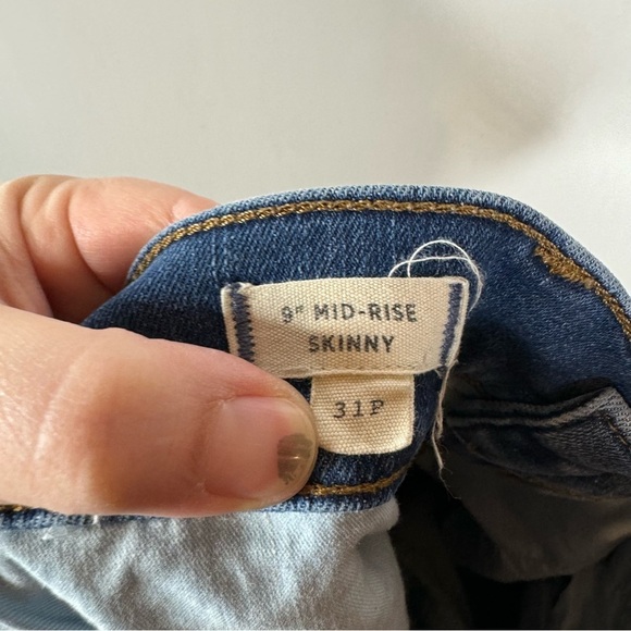 Madewell Petite 9" Mid-Rise Skinny Jeans in Pendale Wash Size 31P - Picture 6 of 8